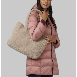 Sherpa Tote Bag Beige 32 Degrees Soft Stylish Womens Gift New with Tags